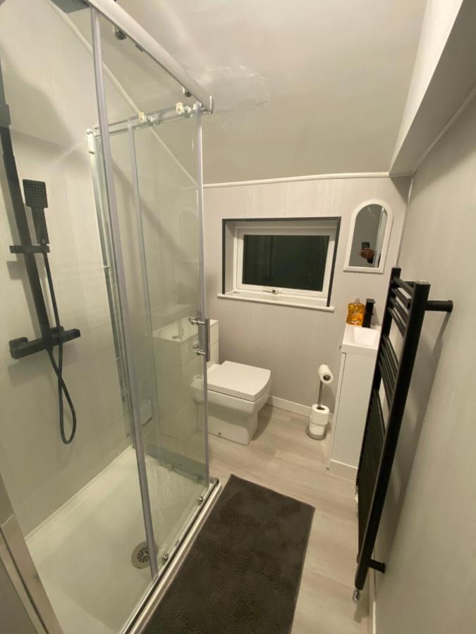 Ideal Abode Leonard צ'סטר מראה חיצוני תמונה